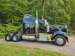 Camion Kenworth W900L 2003 d'occasion en bon état, 4 places, 131 000 km, 316 kW, 430 ch, 6 cylindres, transmission automatique - Product Image 4