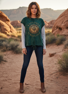 เสื้อครอปแขนยาวลายไท-ได ยี่ห้อ Explorer Collective สำหรับผู้ชาย สไตล์ลำลอง คอกลม ผ้าถัก แต่งขอบตัดสี พร้อมโลโก้ด้านหน้า - Product Image 6