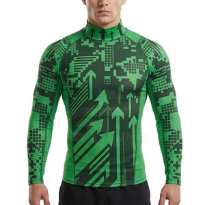 Camiseta de compresión cómoda para fútbol, diseñada para entrenamiento diario, ejercicios en el gimnasio, correr y actividades deportivas competitivas. - Product Image 4