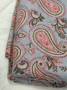 Tissu en coton imprimé à la main motif fleur de coquelicot, design indien, vendu au mètre pour la couture, la confection de vêtements, l'artisanat et la décoration intérieure - Product Image 5