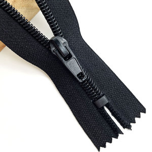 Factory Wholesale 3# Nylon <b>Zipper</b> Closed End Auto Lock Custom Sizes Available Front Fly <b>Zipper</b> for Pants - Product Image 1