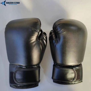 Guantes de Boxeo Internacionales Daizen Star, Rojos, de Cuero PU, con Cordones, Correa de Muñeca Ajustable, Equipo de Entrenamiento para Adultos - Product Image 3