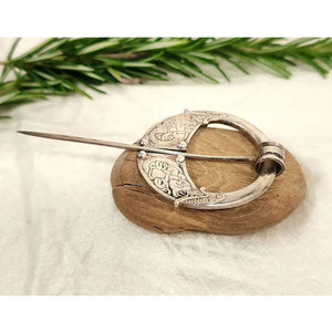 Broche Decorativo de Plata de Ley con Nudo Celta Vintage, Pin para Kilt, Accesorio Tradicional Irlandés - Product Image 4