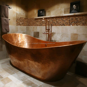 Baignoire en cuivre profond pour une salle de bain relaxante, design intérieur de spa, durabilité, confort, style, élégance, finition haut de gamme - Product Image 1