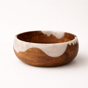 Bol à salade rond artisanal en bois d'acacia avec résine époxy beige-blanc, marron naturel, pour service, fête et décoration intérieure - Product Image 1