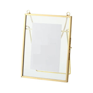 Porte-photo de bureau en laiton antique, cadre photo flottant en métal de qualité supérieure avec couvercle en verre et support d'établi - Product Image 1