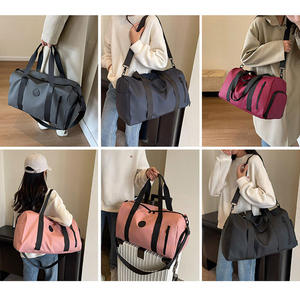 Custom Sports Duffle Bag Gym Travel Bag Waterproof Polyester Duffel Bag with Shoe Compartment OEM ODM - Product Image 3