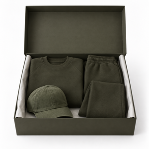 Sudadera extragrande de tejido grueso con bordado detallado, tela suave y corte relajado, perfecta para la moda urbana moderna. - Product Image 6