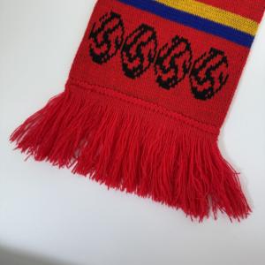 Écharpe de supporter de football personnalisée en jacquard double face, légère et écologique, avec logo imprimé, vente en gros d'usine pour clubs sportifs - Product Image 4