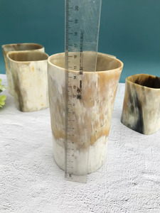 Verre à boire en corne de bœuf naturelle ivoire personnalisé, style moderne, écologique, fait main, logo personnalisable par UO INDIA - Product Image 2