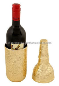 Ensemble de supports pour bouteilles de vin en laiton plaqué argent gravé sur mesure, manchons rafraîchissants en métal pour articles de bar d'hôtel de luxe et cadeaux d'entreprise - Product Image 2