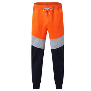 Ensemble de survêtement vert à capuche pour homme – Sweat-shirt zippé et pantalon décontracté en coton respirant de couleur unie – Tenue de jogging pour l'automne - Product Image 1