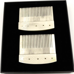 Peigne à cheveux artisanal haut de gamme en os, réplique historique viking médiévale, accessoire de toilettage héritage nordique, vente en gros - Product Image 1