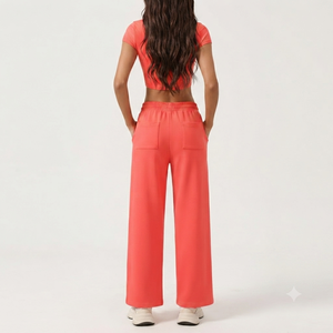 Ensemble deux pièces pour femme : Crop top athlétique à col rond et pantalon large à taille élastique, manches courtes, séchage rapide, pour fitness et entraînement en salle de sport - Product Image 2