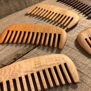 Peigne en bois de Neem naturel, écologique et fait main, pour démêler en douceur, favoriser des cheveux sains et brillants, améliorer la force du cuir chevelu, usage quotidien A+ - Product Image 1