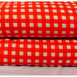 Tela de algodón con estampado floral indio multicolor, hecha a mano, para acolchados, vestidos y camisas. - Product Image 1