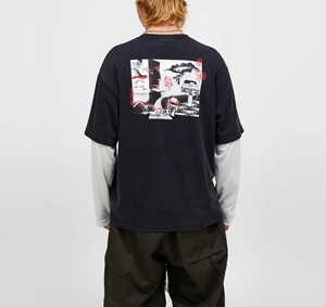 เสื้อยืดโอเวอร์ไซส์สีดำสำหรับผู้ชาย แขนเสื้อสีขาวตัดกัน พิมพ์ลายดีไซน์เอง คอกลม สไตล์สตรีท ผ้าคอตตอนเจอร์ซีย์ แขนสั้น - Product Image 2