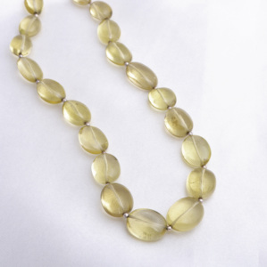 สร้อยคอรูปไข่เรียบจากเลมอนควอตซ์, อัญมณีสำหรับทำเครื่องประดับชั้นดี - Product Image 3