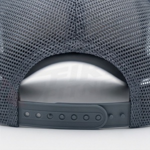 หมวกแก๊ปตาข่ายสีน้ำเงินเหล็ก ปักอักษรย่อตามสั่ง ดีไซน์เก๋ ทันสมัย ใส่สบาย คุณภาพดี ดูดี - Product Image 6