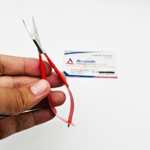Tijeras de Acero Inoxidable con Punta Curva TP para Recortar Pestañas y Cejas, con Cuchilla Afilada, para Diestros - Product Image 4