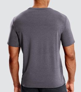 T-shirt de sport pour homme à séchage rapide avec logo personnalisé, mélange polyester-spandex, respirant, col rond, pour entraînement et fitness, vente en gros - Product Image 3