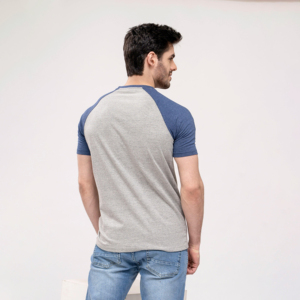 Camiseta de Hombre Estilo Urbano con Estampado de Retrato de Rapero, Corte Holgado, 100% Algodón Jersey, Hecha en Pakistán, Logotipo Frontal Personalizado por Sublimación - Product Image 3