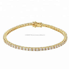 Pulsera de tenis de diamantes de lujo para mujer, cierre seguro de Zirconia cúbica clásica, joyería de eslabones de cadena fina chapada brillante para boda - Product Image 1