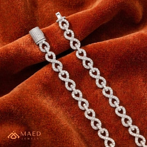 Collier en argent sterling 925 avec moissanite, chaîne fine tendance, design maillon infini, style pendentif élégant New York City - Product Image 3