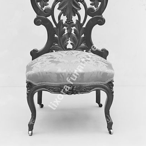Silla de Comedor de Madera Maciza Hecha a Mano de Lujo con Tallado Ornamental de Hoja de Uva y Asiento Tapizado Floral - Product Image 4