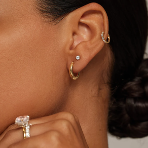 Pendientes de Aro de Oro Blanco con Diamantes para Mujer, Corte Brillante Redondo, Color D, Cultivados en Laboratorio, Minimalistas, para Uso Diario - Product Image 5