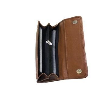 Una opción rentable sin comprometer la calidad del diseño plegable con una característica de cremallera que ofrece tanto comodidad - Product Image 1