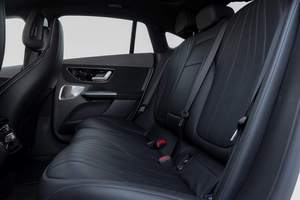 Bonne affaire pour un Mercedes-Benz EQE 500 4MATIC 2023 - Prêt à être expédié - Product Image 5