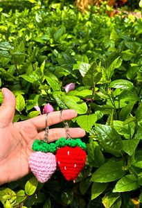 Handmade Crochet Strawberry Keychain Cotton Woven Fruit Shape Carabiner Pendant Cute Lightweight <b>Key</b> <b>Ring</b> For Sale - Product Image 5