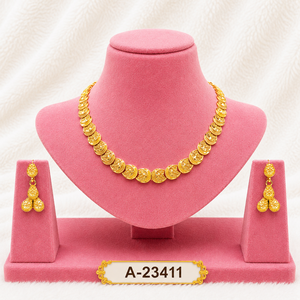Ensemble collier et boucles d'oreilles en zircon plaqué or 24 carats à motif de feuilles pour femmes, style tendance pour mariage et soirée A-23409 - Product Image 3