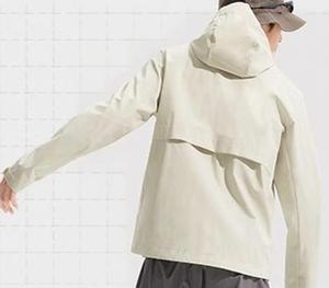 Veste de pluie imperméable unisexe, coupe-vent d'extérieur, softshell en polaire, veste de camping, de trekking et de ski, OEM - Product Image 4