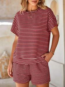 Ensemble 2 pièces d'été personnalisé pour femme : T-shirt à manches courtes et short – Tenue décontractée streetwear - Product Image 2