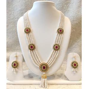 ชุดเครื่องประดับมุกยาวประดับเพชร CZ เกรดพรีเมียมเคลือบเงินอย่างสวยงาม พร้อมต่างหู สำหรับงานแต่งงาน - Product Image 2