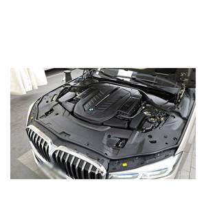 BMW M760Li XDrive V12 Excellence Abril 2021 Serie 7 71,246 km Caja de Cambios Automática Asientos de Cuero Volante a la Izquierda Cámara Trasera - Product Image 6