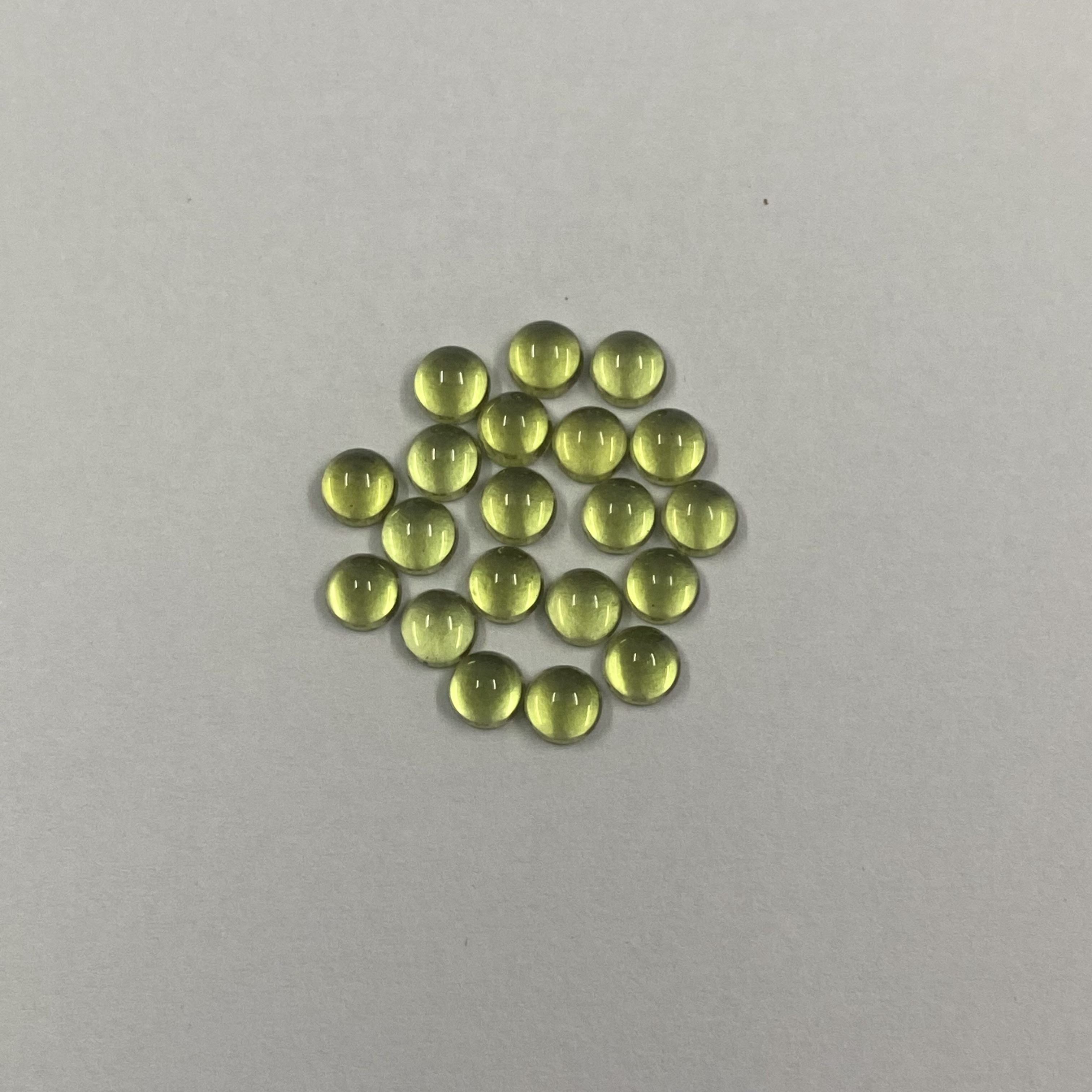 สีเขียว