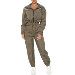 Survêtement zippé pour femme, facile à porter, tenues unisexes personnalisées, coupe ajustée longue, qualité supérieure, design unique, pour femme - Product Image 1