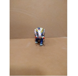 Elefante decorativo de metal hecho a mano con diseño tradicional y acabado antiguo para decoración de interiores - Product Image 2