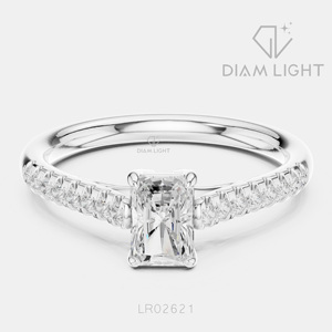 Bague de fiançailles en or blanc 14 carats avec diamant de laboratoire certifié IGI, taille radiant 0,66 carat, bijoux fins - Product Image 1