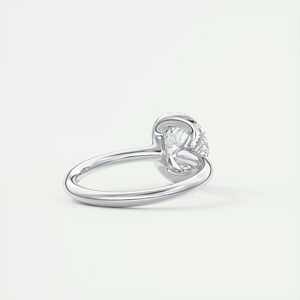 Bague de fiançailles Bardot Scallop sertie de 29 diamants de 2,14 carats, taille ronde, cultivés en laboratoire, en or blanc 14 carats - Product Image 2