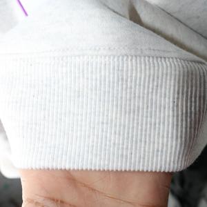 Sweat-shirt à col montant NIVA ASH GREY 100% BLANC avec broderie appliquée, col large, URBAN PRODUCTIONS - Product Image 6