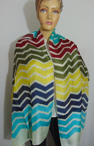 Écharpe en soie 100% pour femmes, imprimé géométrique en chevron, longue, accessoire de mode, multifonctionnelle, toutes saisons, tenue décontractée - Product Image 1