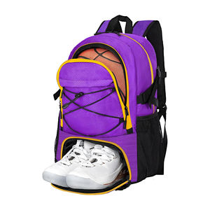 Sac à dos de basketball noir professionnel avec poche interne pour ballon, compartiment inférieur pour chaussures, crochet supérieur et poignée de transport renforcée - Product Image 4