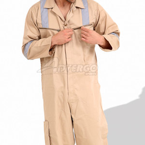 Combinaison de protection industrielle avec manches longues, fermeture éclair sur le devant, taille élastique et poches utilitaires pour la protection sur le lieu de travail - Product Image 6