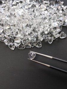 Topacio Blanco Natural de 6MM, Corte Trillón, Gema Suelta de la Mejor Calidad para Joyería, Tamaño Personalizable, Red Mountain Gems - Product Image 2