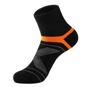 Calcetines de Tobillo para Hombre, Transpirables, Tejidos, con Patrón Geométrico, Deportivos, de Algodón, Poliéster y Elastano, para Primavera, 5 Pares - Product Image 5