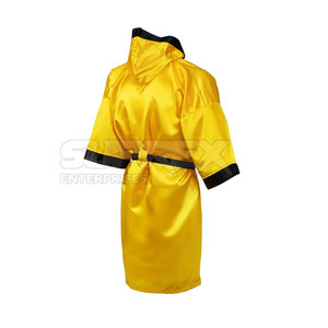 Bata de Boxeo Larga con Capucha, de Alta Calidad, Poliéster Ecológico, Bata de Boxeo Profesional, Colores y Tallas Personalizables - Product Image 5